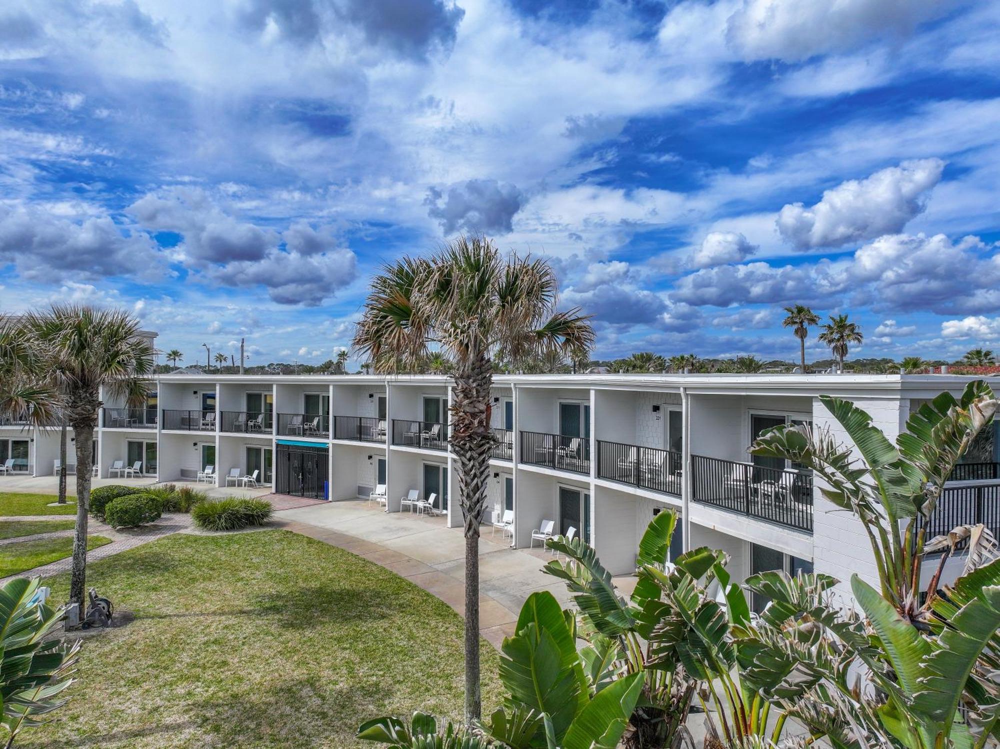Seahorse Oceanfront Inn Neptune Beach المظهر الخارجي الصورة