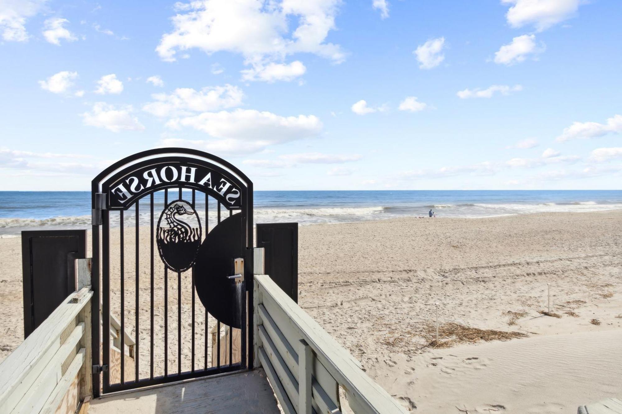 Seahorse Oceanfront Inn Neptune Beach المظهر الخارجي الصورة